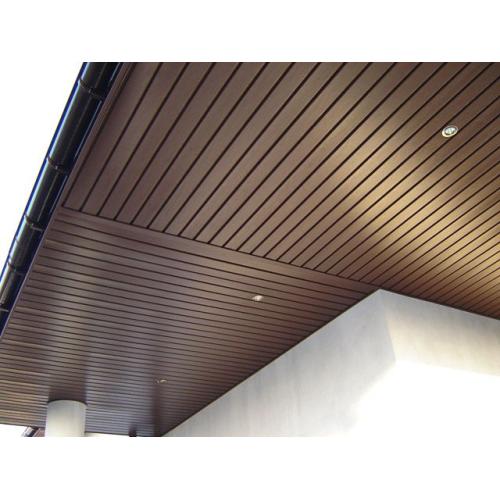 Royal Софіт без перфорації коричневий