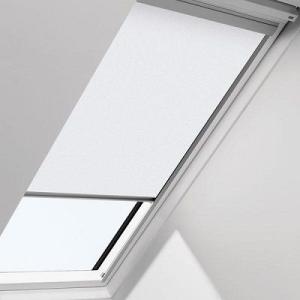 Штора на направляющих на мансардные окна Velux RFL 1086