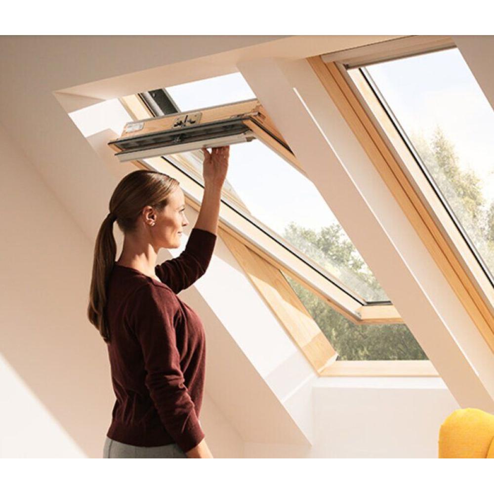 VELUX Мансардне вікно Стандарт GLL 1061 FK04 (66*98)