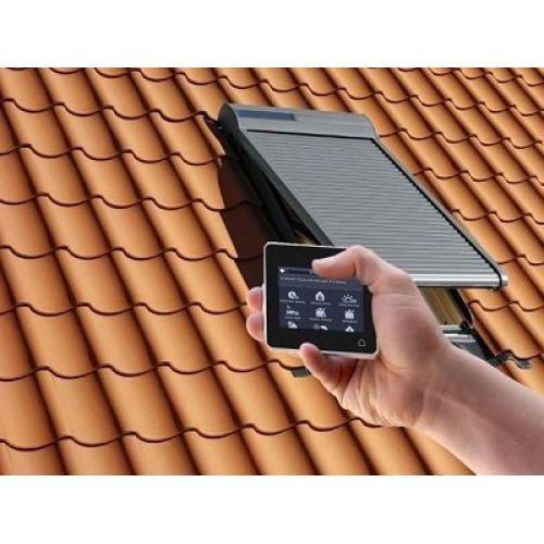Роллета с дистанционным управлением на мансардные окна Velux SML MK06 78x118 см Роллета с дистанционным управлением на мансардные окна Velux SML MK06 78x118 см