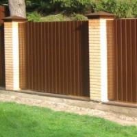 Профнастил своими руками, установка профнастила