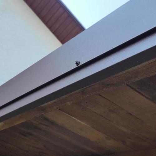 Лобовая планка для кровли подшивки свесов 2м