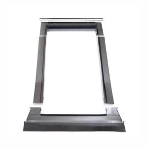 Оклад с гидроизоляцией Roto EDZ для профильного кровельного покрытия до 5 см. 114x118 см