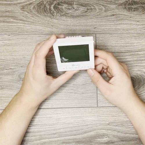 Терморегулятор программируемый для теплого пола Castle АС819H Терморегулятор программируемый для теплого пола Castle АС819H