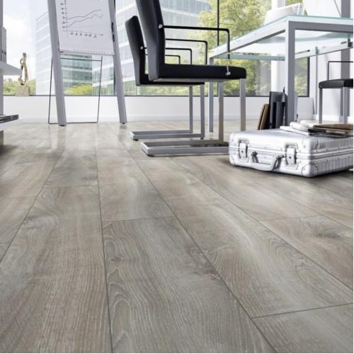 Ламинат Kronotex Mammut Plus D4797 Дуб Горный Серебро (1х) V4 33 класс 10мм Ламинат Kronotex Mammut Plus D4797 Дуб Горный Серебро (1х) V4 33 класс 10мм