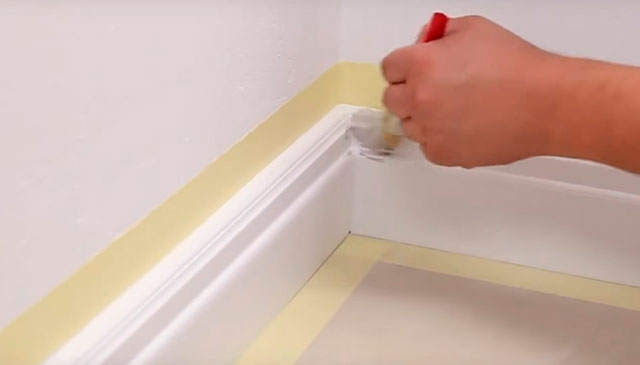 Как красить плинтус из дюрополимера