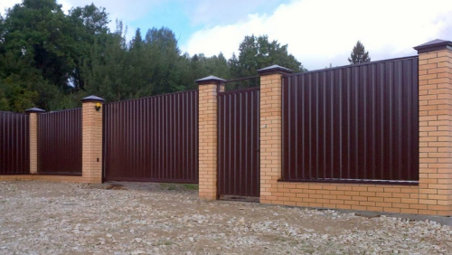 паркан із профнастилу